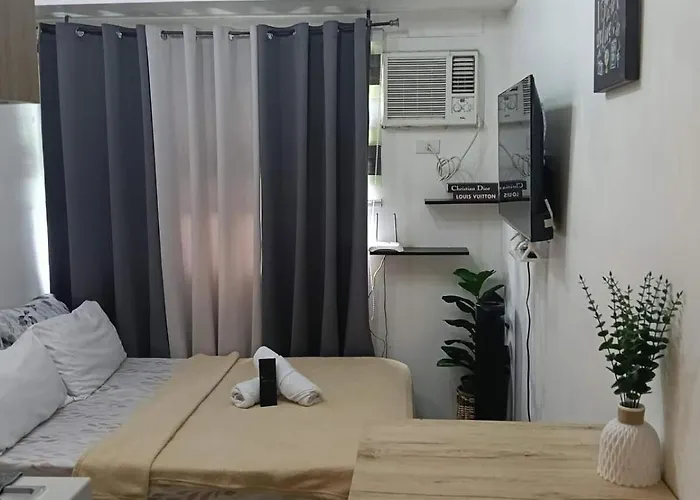 Cozy High-rise Views